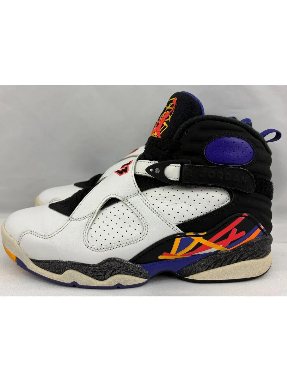 Mens Size 8 - Air Jordan 8 Three-Peat sneakers shoes 305381-142